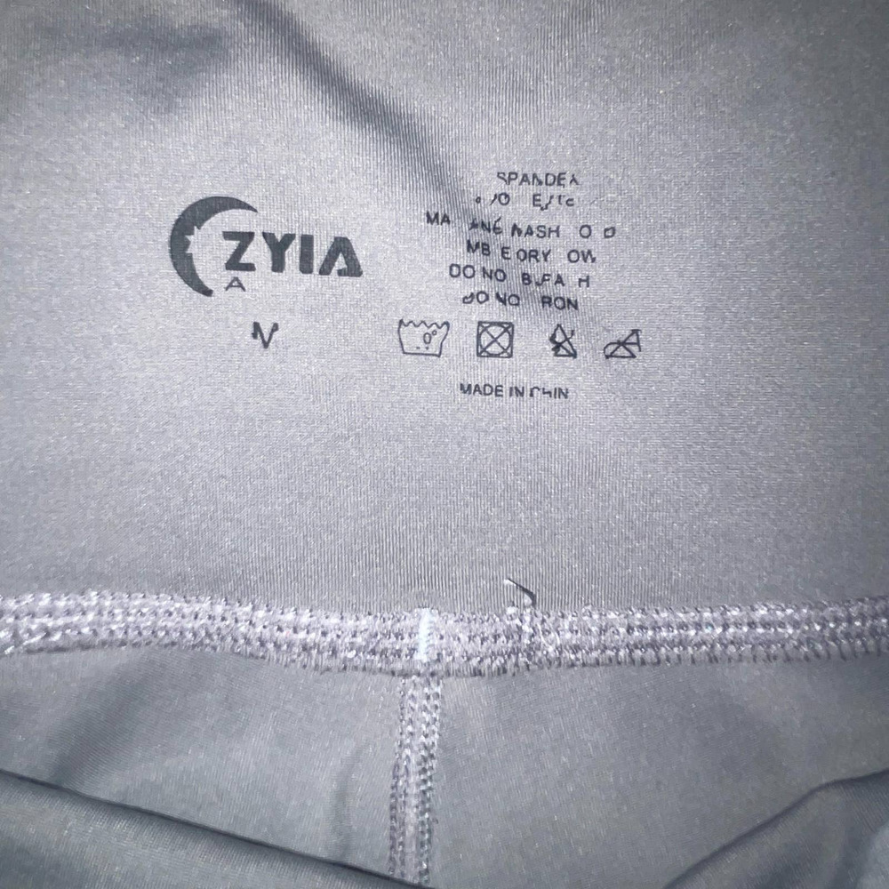 ZYIA Cropped Leggings Sz Medium Gray Pink Leggings - Picture 3 of 4